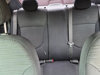 2016 Hyundai Solaris I Рестайлинг, серебристый, 860000 рублей, вид 5