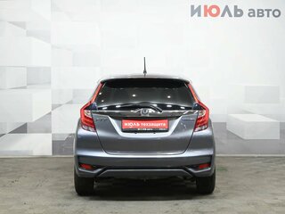 2018 Honda Fit III Рестайлинг, серый, 1100000 рублей, вид 5
