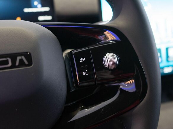 2026 Omoda C7, серебристый, 3299000 рублей - вид 12
