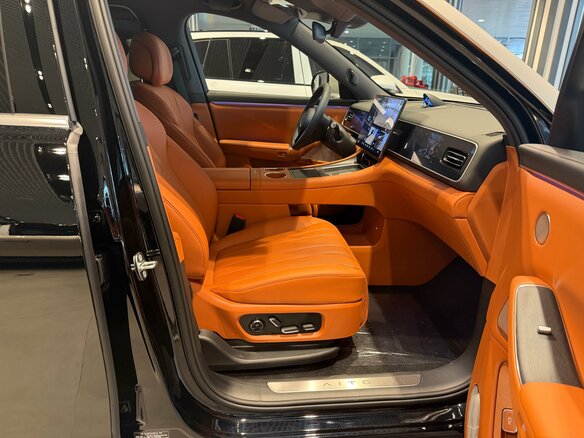 2026 Aito M7 53.4 kWh II, чёрный, 8700000 рублей - вид 5