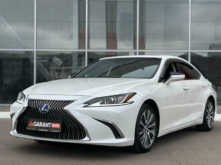 Lexus ES VII