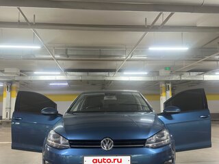 2014 Volkswagen Golf VII, синий, 1299000 рублей, вид 3