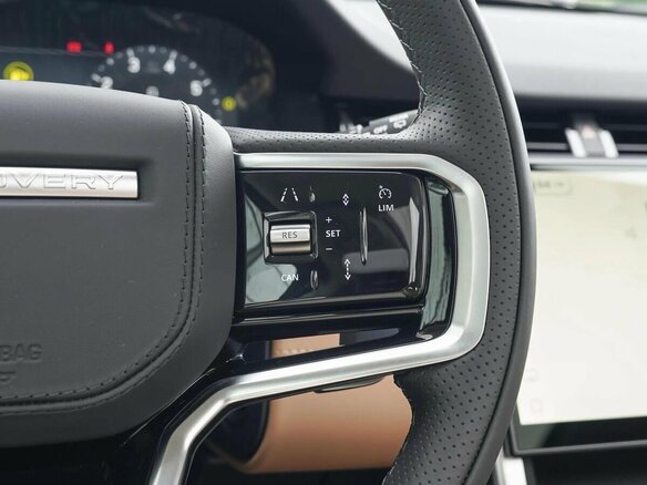 2025 Land Rover Discovery Sport I Рестайлинг, серый, 5885000 рублей - вид 12