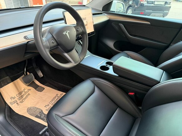 2023 Tesla Model Y Long Range Dual Motor I, белый, 4995000 рублей - вид 8