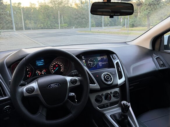 2011 Ford Focus III, белый, 900000 рублей - вид 8