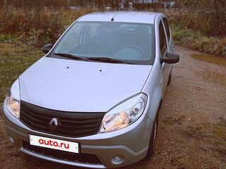 2014 Renault Sandero I, серый, 550000 рублей, вид 2