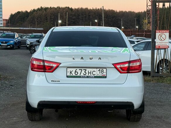 2017 Lada (ВАЗ) Vesta I, белый, 730000 рублей - вид 6