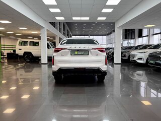 2024 Haval F7x I Рестайлинг, белый, 2230000 рублей, вид 4
