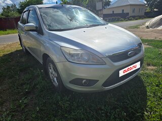 2009 Ford Focus II Рестайлинг, серебристый, 560000 рублей, вид 3