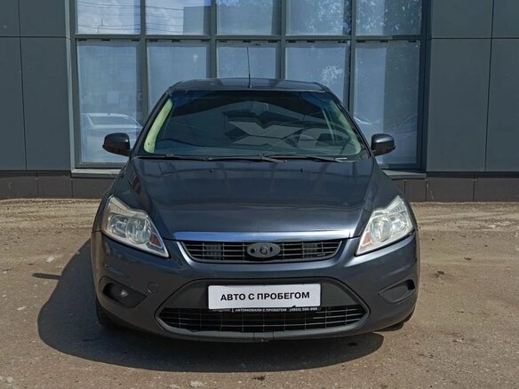 2010 Ford Focus II Рестайлинг, серый - вид 1