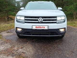 2019 Volkswagen Teramont I, белый, 2850000 рублей, вид 1