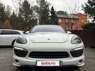 2012 Porsche Cayenne S II (958), белый, 2100000 рублей, вид 3
