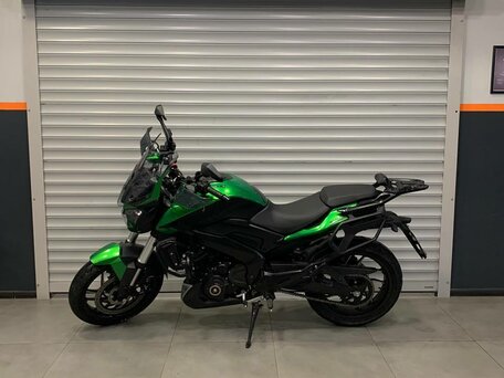 2024 Bajaj Dominar 400, зелёный, 300000 рублей, вид 1