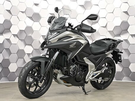 2021 Honda NC 750X, серый, 1099000 рублей, вид 2