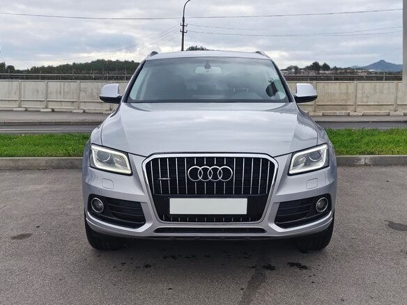 2016 Audi Q5 I (8R) Рестайлинг, серебристый, 1850000 рублей - вид 1