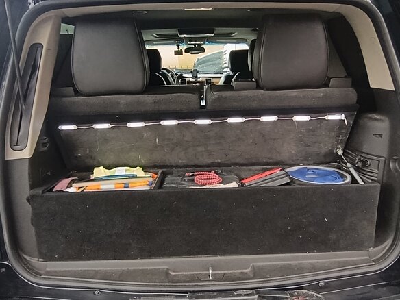 2013 Cadillac Escalade III, чёрный, 2400000 рублей - вид 17