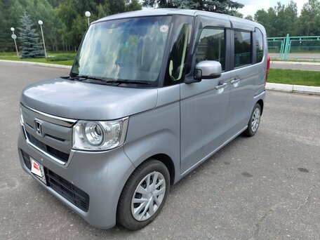 2020 Honda N-BOX II, серебристый, 860000 рублей, вид 2