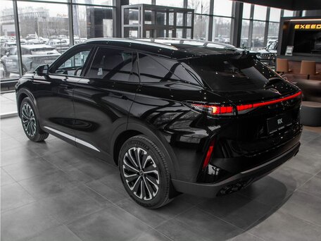 2025 Exeed RX, чёрный, 5200000 рублей, вид 5
