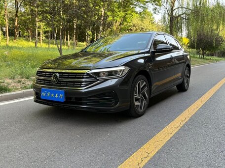 2023 Volkswagen Sagitar III Рестайлинг, серый, 1698029 рублей, вид 1
