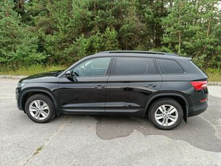 2018 Skoda Kodiaq I, чёрный, 2270000 рублей, вид 4