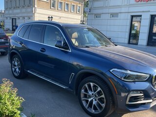 2020 BMW X5 40i IV (G05/G18), синий, 6150000 рублей, вид 4