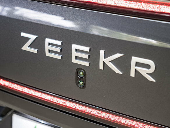 2026 Zeekr 9X 70 kWh, серый - вид 30