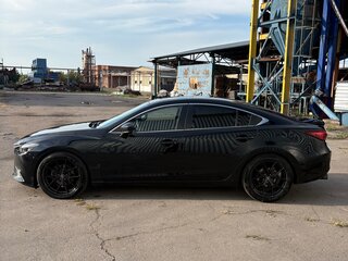 2017 Mazda 6 III (GJ) Рестайлинг, чёрный, 2000000 рублей, вид 3