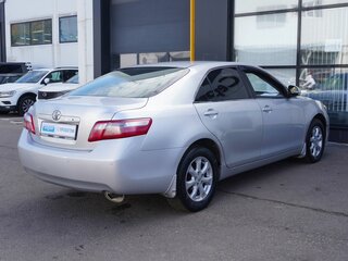 2011 Toyota Camry VI (XV40) Рестайлинг, серебристый, 1055000 рублей, вид 5