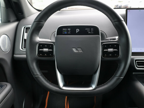 2025 Li Auto (Lixiang) L7 52.3 kWh I Рестайлинг, белый - вид 18