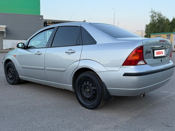 2004 Ford Focus I Рестайлинг, серебристый, 599000 рублей - вид 3