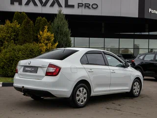 2019 Skoda Rapid I Рестайлинг, белый, 798000 рублей, вид 4