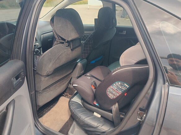 2008 Ford Focus II Рестайлинг, серый, 350000 рублей - вид 10