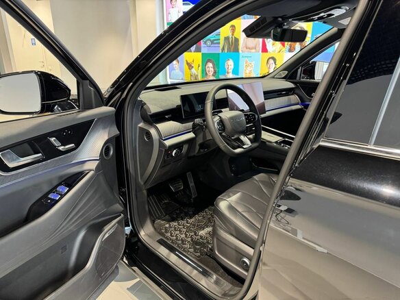 2025 Chery Tiggo 9 I, чёрный, 4362667 рублей - вид 13