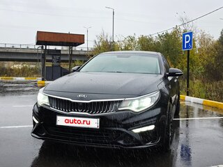 2019 Kia Optima IV Рестайлинг, красный, 1690000 рублей, вид 2