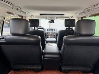 2013 Infiniti QX80 I, белый, 2700000 рублей, вид 4