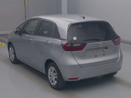 2023 Honda Fit IV Рестайлинг, серебристый, 1100000 рублей, вид 4