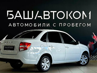 2023 Lada (ВАЗ) Granta I Рестайлинг, белый, 770000 рублей, вид 4