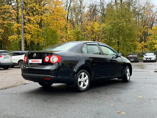 2009 Volkswagen Jetta V, чёрный, 580000 рублей, вид 4