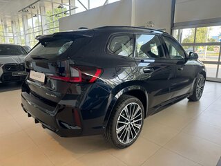 2026 BMW X1 Long 25Li xDrive III (U11/U12), чёрный, 5790000 рублей, вид 3