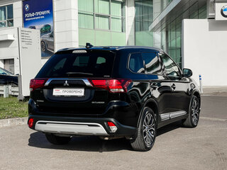 2019 Mitsubishi Outlander III Рестайлинг 3, чёрный, 2397000 рублей, вид 5