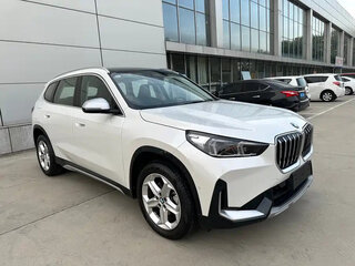 2023 BMW X1 Long 20Li sDrive III (U11/U12), белый, 2650000 рублей, вид 1