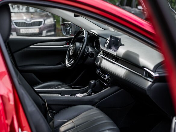 2021 Mazda 6 III (GJ) Рестайлинг 2, красный, 2144000 рублей - вид 17