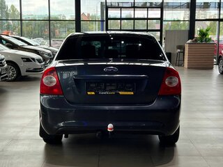 2011 Ford Focus II Рестайлинг, серый, 470000 рублей, вид 5