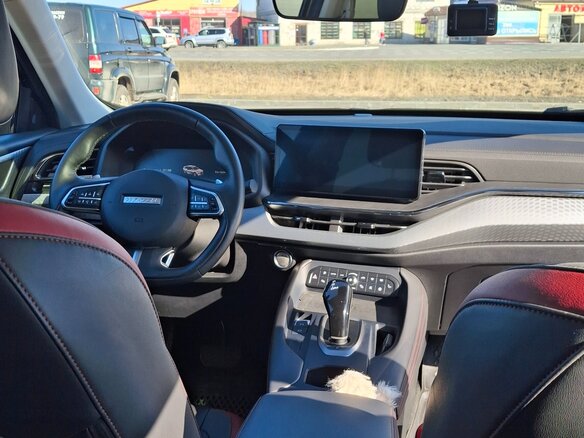 2023 Haval F7x I Рестайлинг, чёрный, 2750000 рублей - вид 4