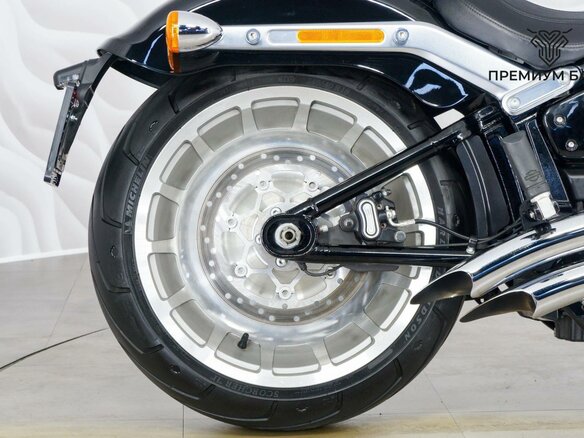2017 Harley-Davidson Fat Boy, чёрный, 1815000 рублей - вид 8