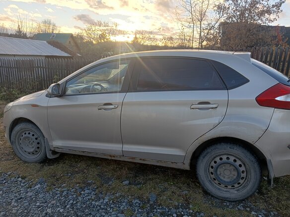 2011 Chery Very (A13), бежевый, 200000 рублей - вид 3