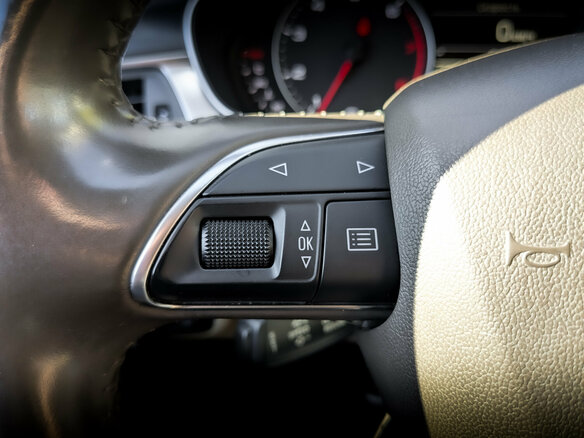 2014 Audi A6 IV (C7), чёрный, 1550000 рублей - вид 26