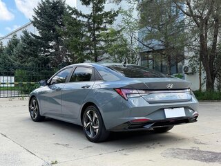 2023 Hyundai Elantra VII (CN7), серый, 1596000 рублей, вид 4