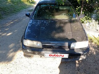 1994 Nissan Primera I (P10), чёрный, 100000 рублей, вид 1