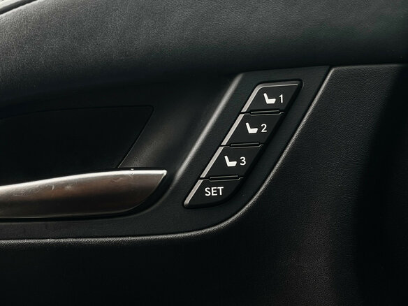 2017 Lexus LX 570 III Рестайлинг 2, чёрный, 6890000 рублей - вид 18